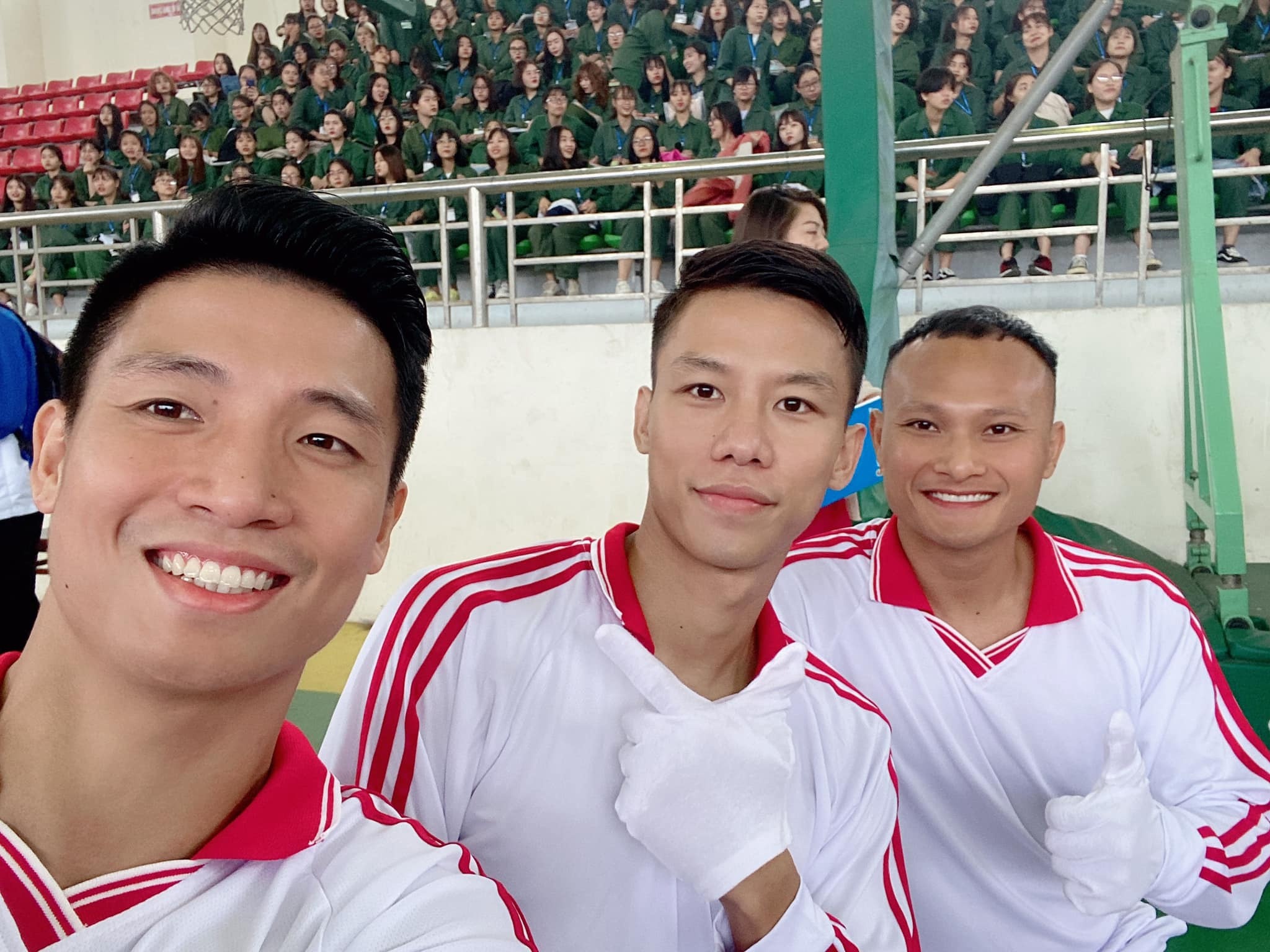 cau thu la sinh vien dai hoc anh 3