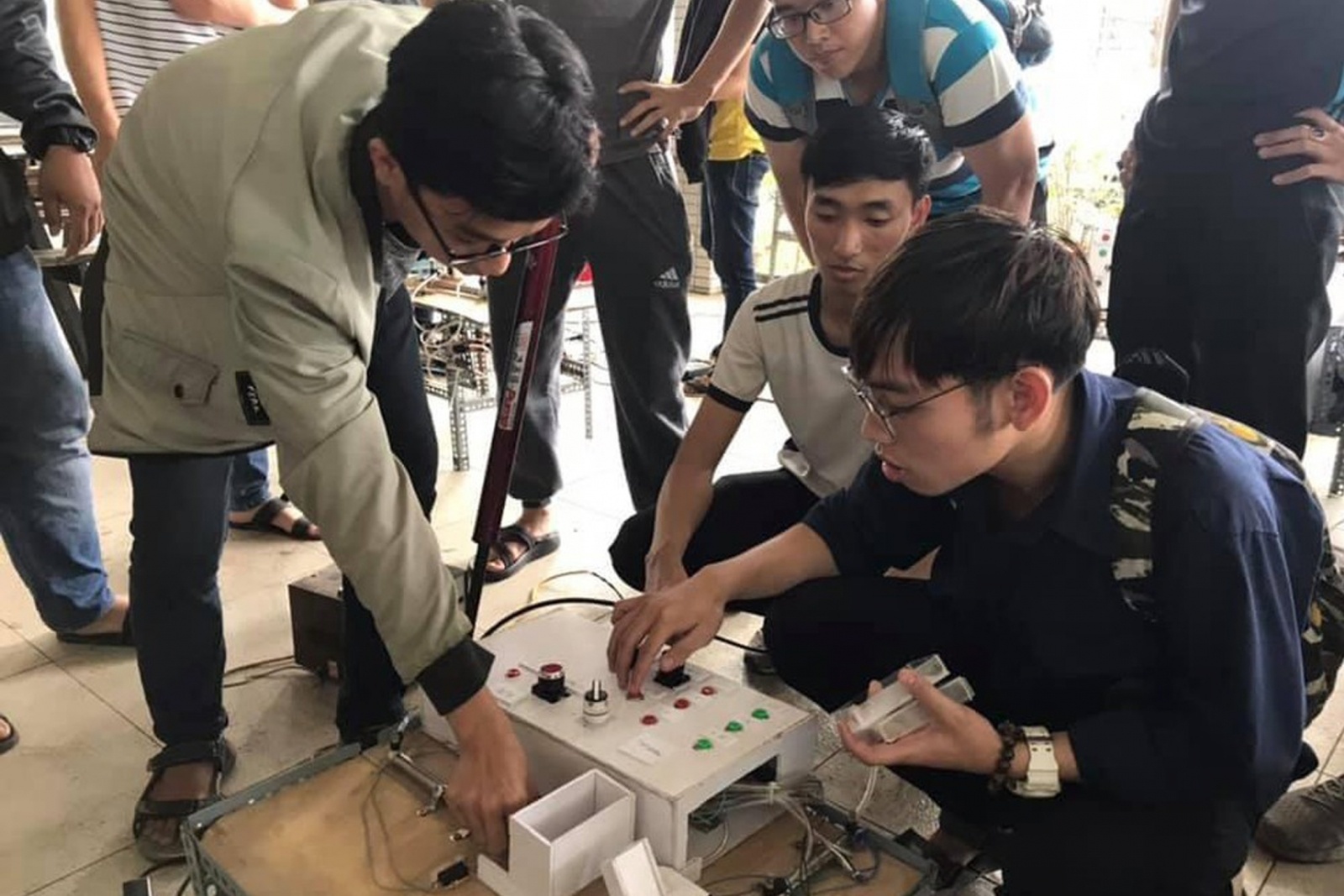 Tu chu dai hoc anh 1