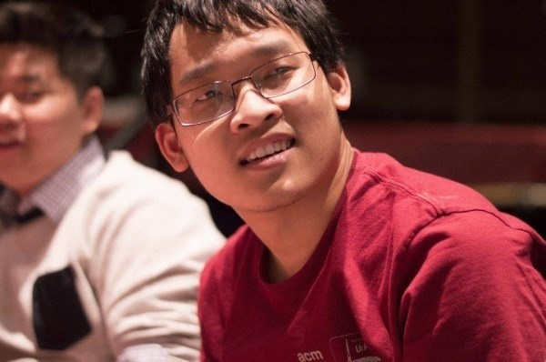 Chang trai vang Tin hoc vao Facebook anh 2