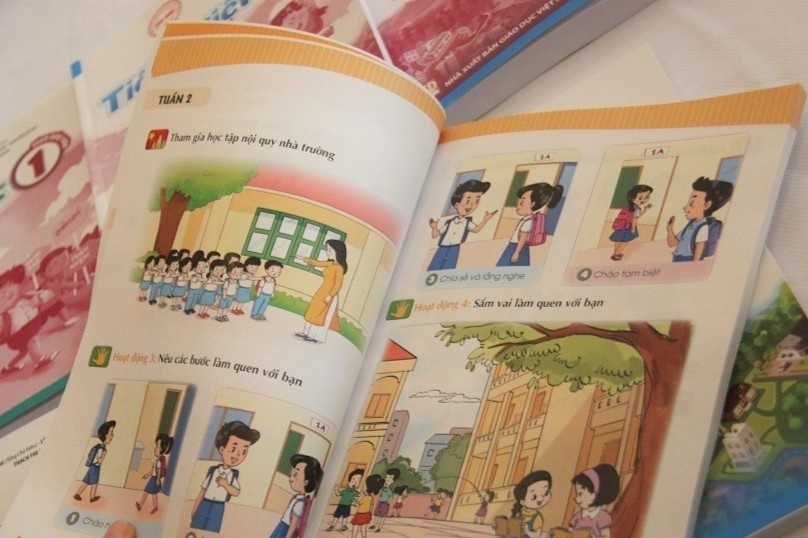 De xuat kinh phi tham dinh sach giao khoa hinh anh