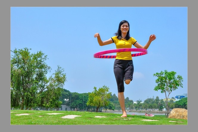 co giao 1 chan o dat Sen Hong anh 5