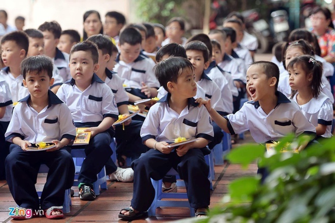 Phu huynh o TP.HCM duoc tham gia thao luan chon SGK anh 1