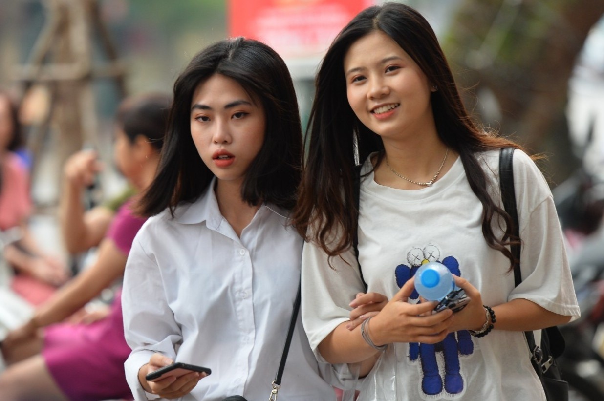 DH Quoc gia Ha Noi cong bo bai thi mau Danh gia nang luc truoc 15/3 hinh anh