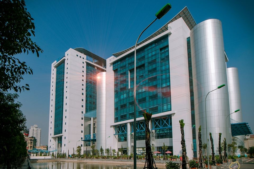 sinh vien vung dich khong the ve que an Tet anh 1