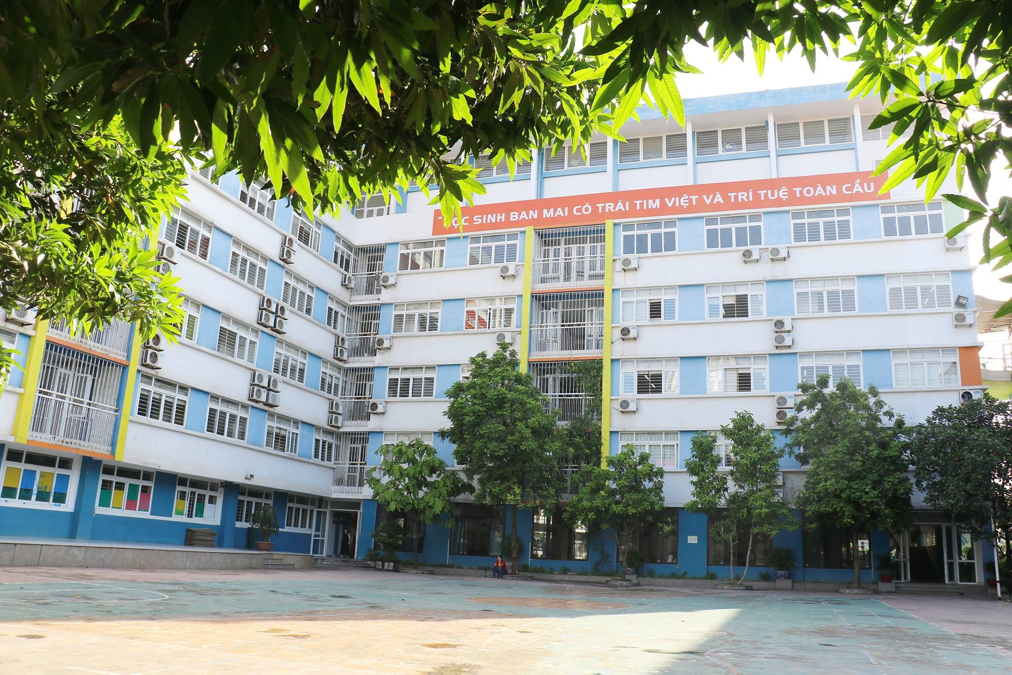 phụ huynh một trường tiểu học dương tính với SARS-CoV-2 ảnh 1 phu huynh mot truong tieu hoc duong tinh voi SARS-CoV-2 anh 1