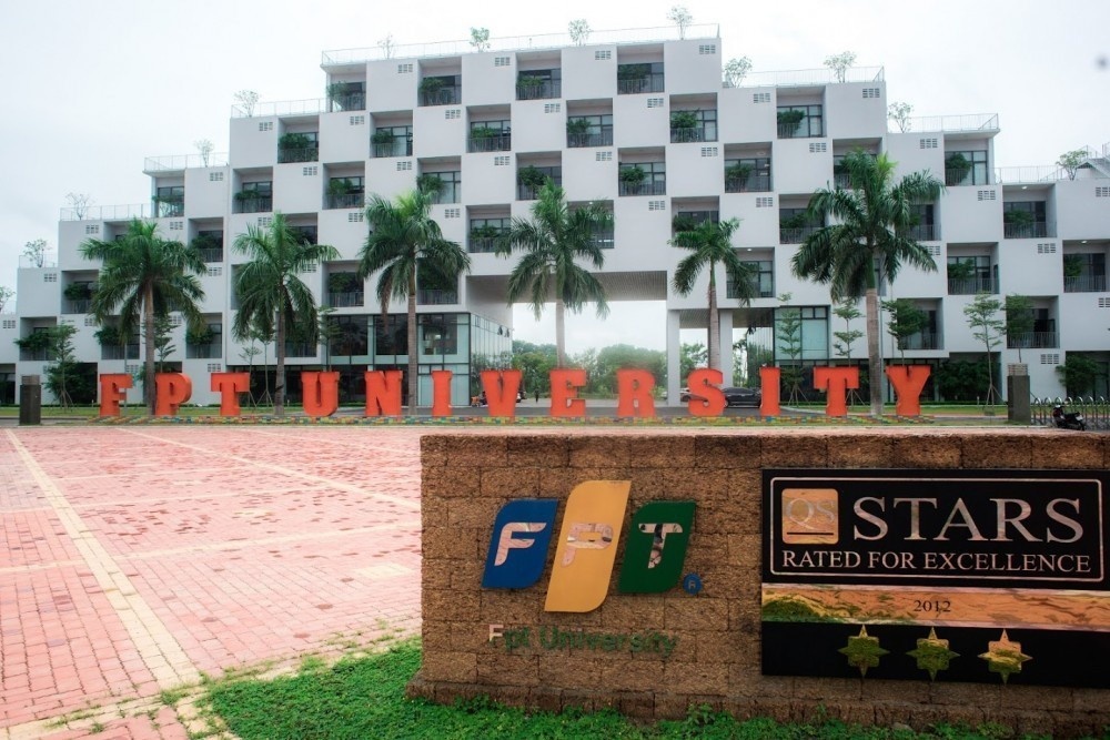 52 nguoi la F1 cua nam sinh DH FPT mac Covid-19 hinh anh