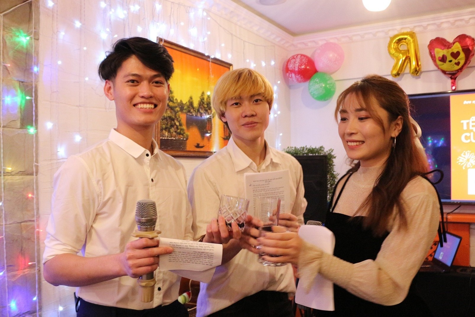 Du hoc sinh Viet don Tet co truyen o Nga hinh anh