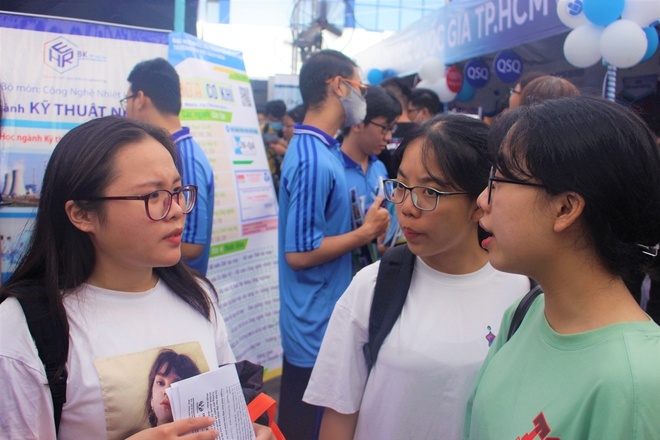 Su khac nhau giua chuong trinh chat luong cao va dai tra anh 1