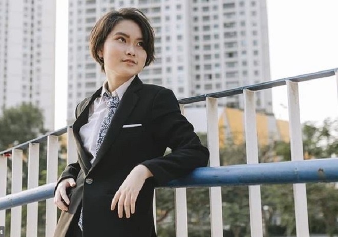 Cuu nu sinh Amsterdam anh 1