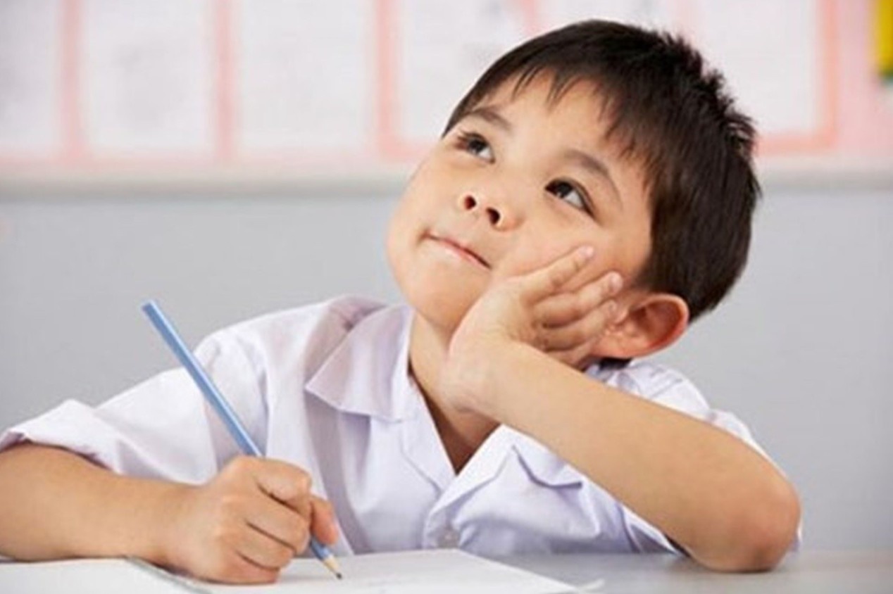 Truoc khi vao lop 1, tre can biet chu nhu the nao? hinh anh