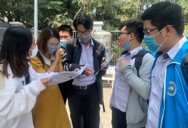 De thi hoc sinh gioi mon Dia ly khien giao vien bat ngo hinh anh