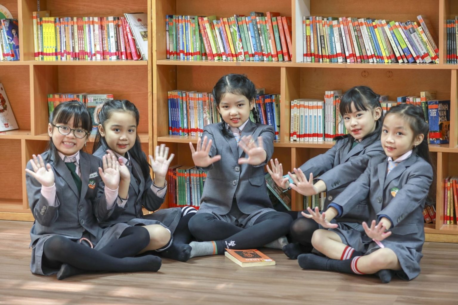 phụ huynh có thể cho con học trường tư  ảnh 2 phu huynh co the cho con hoc truong tu anh 2