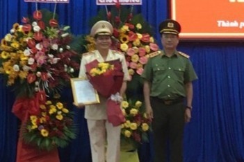Thieu tuong Tran Thanh Hung lam hieu truong DH Canh sat Nhan dan hinh anh