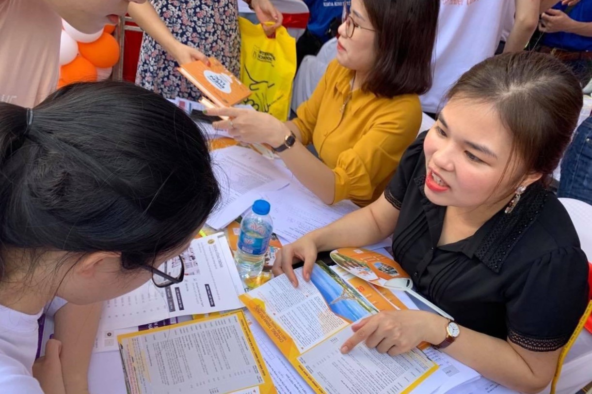 Thi sinh can tranh 'cam bay ngot ngao' khi xet tuyen dai hoc hinh anh