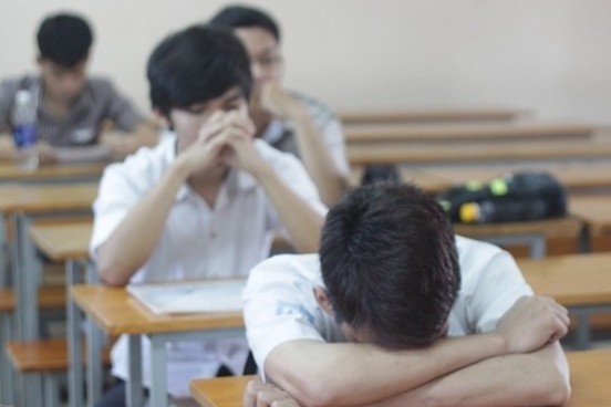 ‘Ep con on thi qua suc khac gi bat an ngay 20 bat cho nhanh lon’ hinh anh