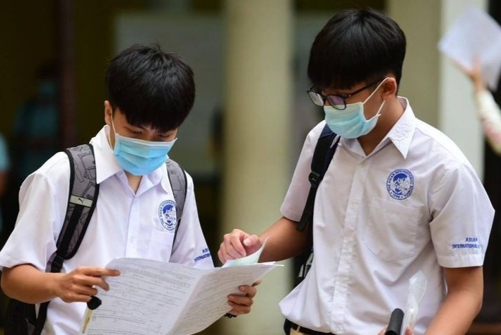 DH Bach khoa Ha Noi to chuc thi danh gia tu duy tai 3 dia diem hinh anh