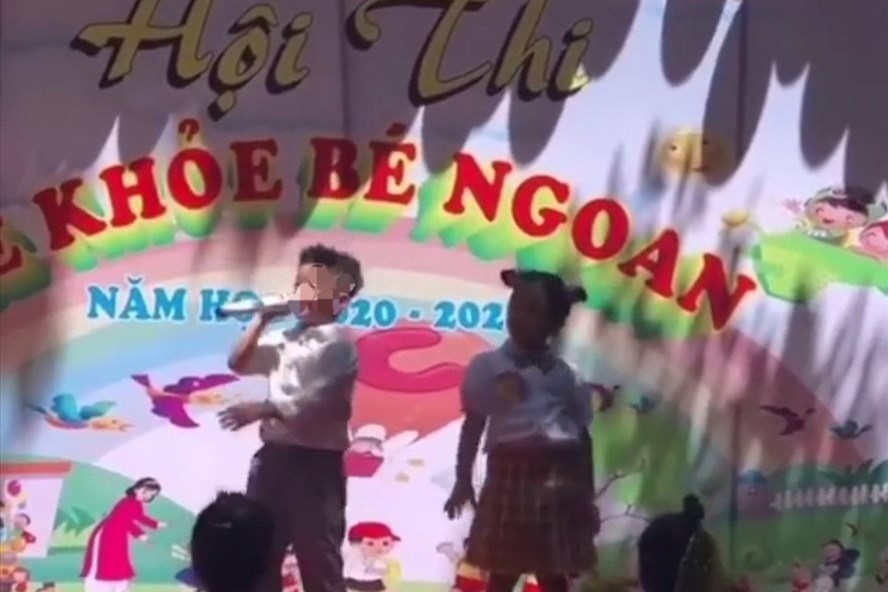 be mam non hat nhac 'nguoi lon' anh 1