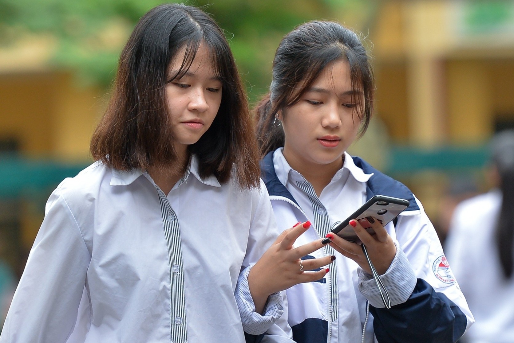 Ha Noi lui lich thi vao lop 10 hinh anh