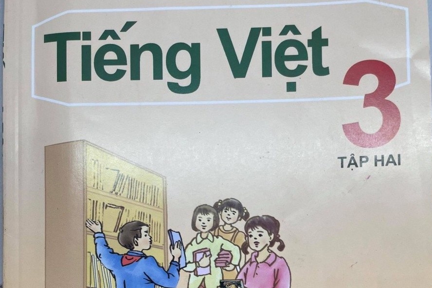 San sang ung pho 'san' sach giao khoa hinh anh