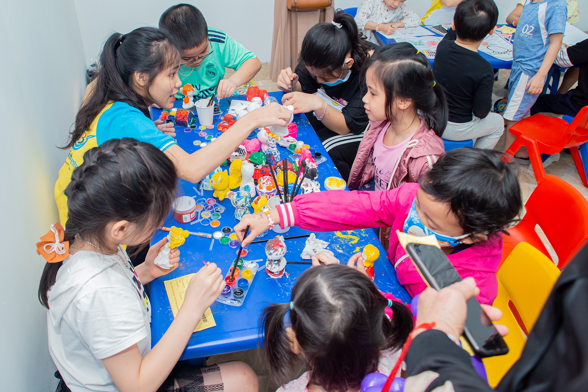 Học tiếng Anh từ bé ảnh 1 Hoc tieng Anh tu be anh 1