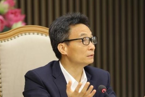 Ung dung cong nghe thong tin trong phat hanh sach giao khoa moi hinh anh