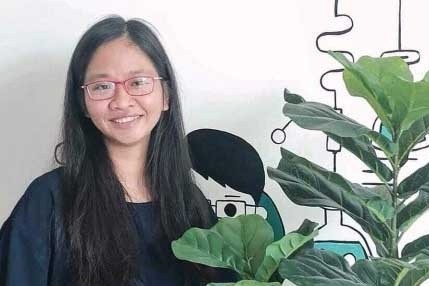 Nu sinh viet bao quoc te nghien cuu ve Covid-19 hinh anh