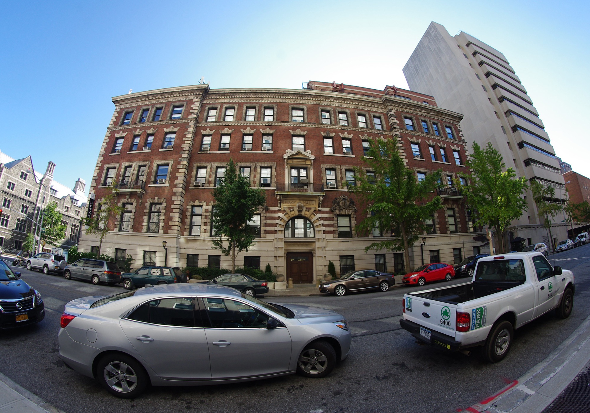 Truong dai hoc My tuyen sinh khat khe anh 8