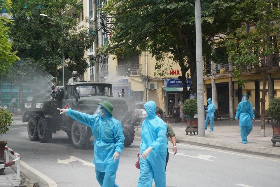 DH Y Duoc Thai Binh co 24 F1 sau khi 4 sinh vien mac Covid-19 hinh anh