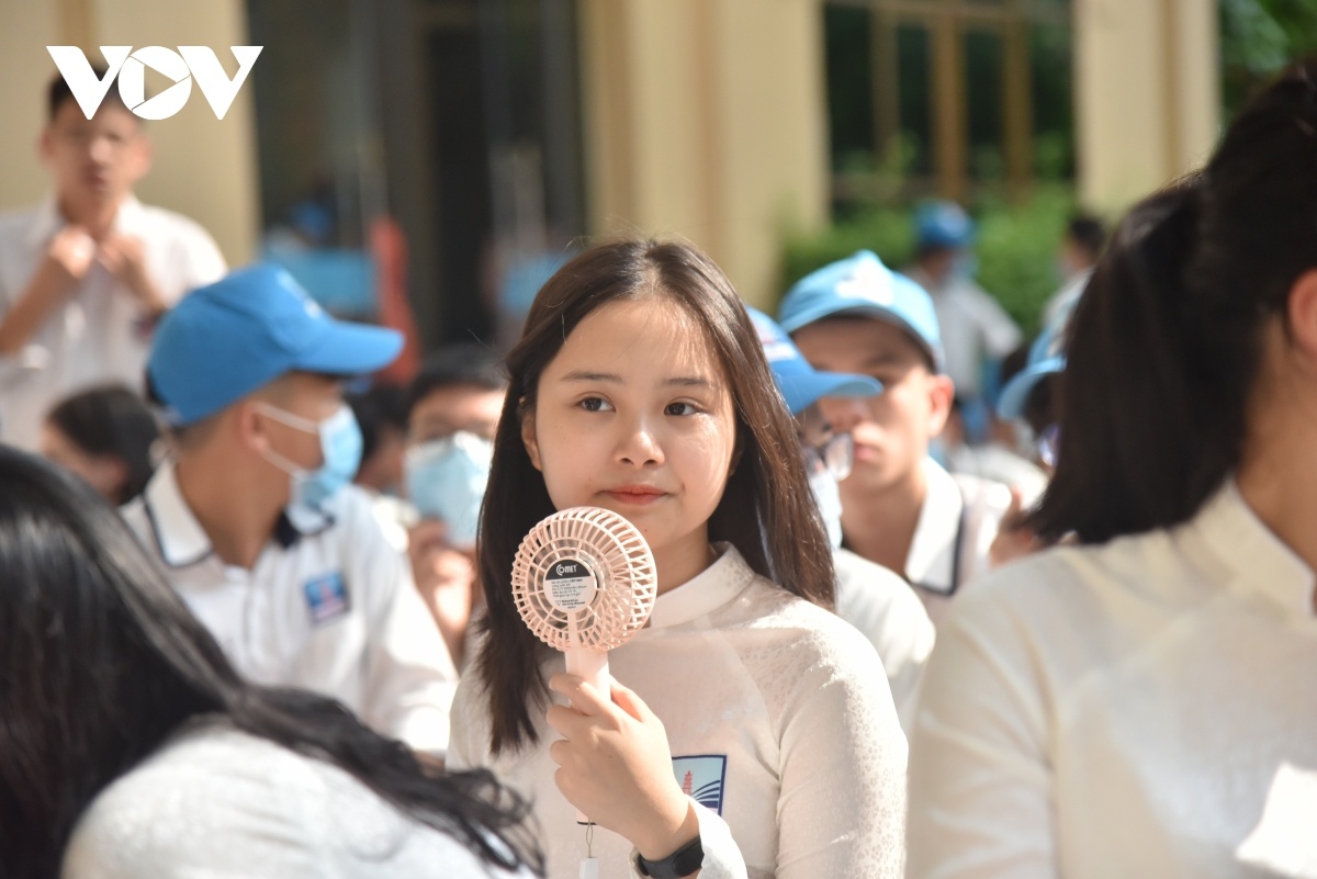 Tâm thư cô hiệu trưởng gửi học sinh trước kỳ nghỉ hè ảnh 1 Tam thu co hieu truong gui hoc sinh truoc ky nghi he anh 1