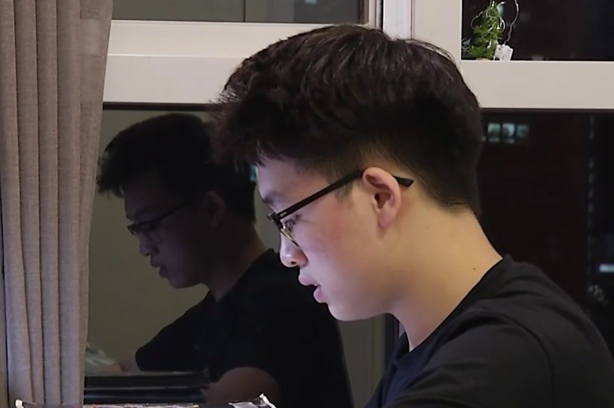 Rao riet on luyen online cho hoc sinh lop 12 hinh anh