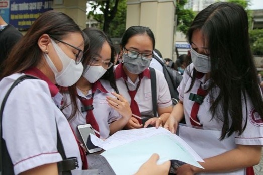 San sang nhieu phuong an thi tot nghiep THPT 2021 hinh anh
