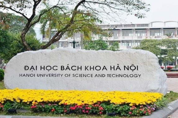 DH Bach khoa Ha Noi ly giai viec 'lay diem SAT cao nhu Harvard, MIT' hinh anh