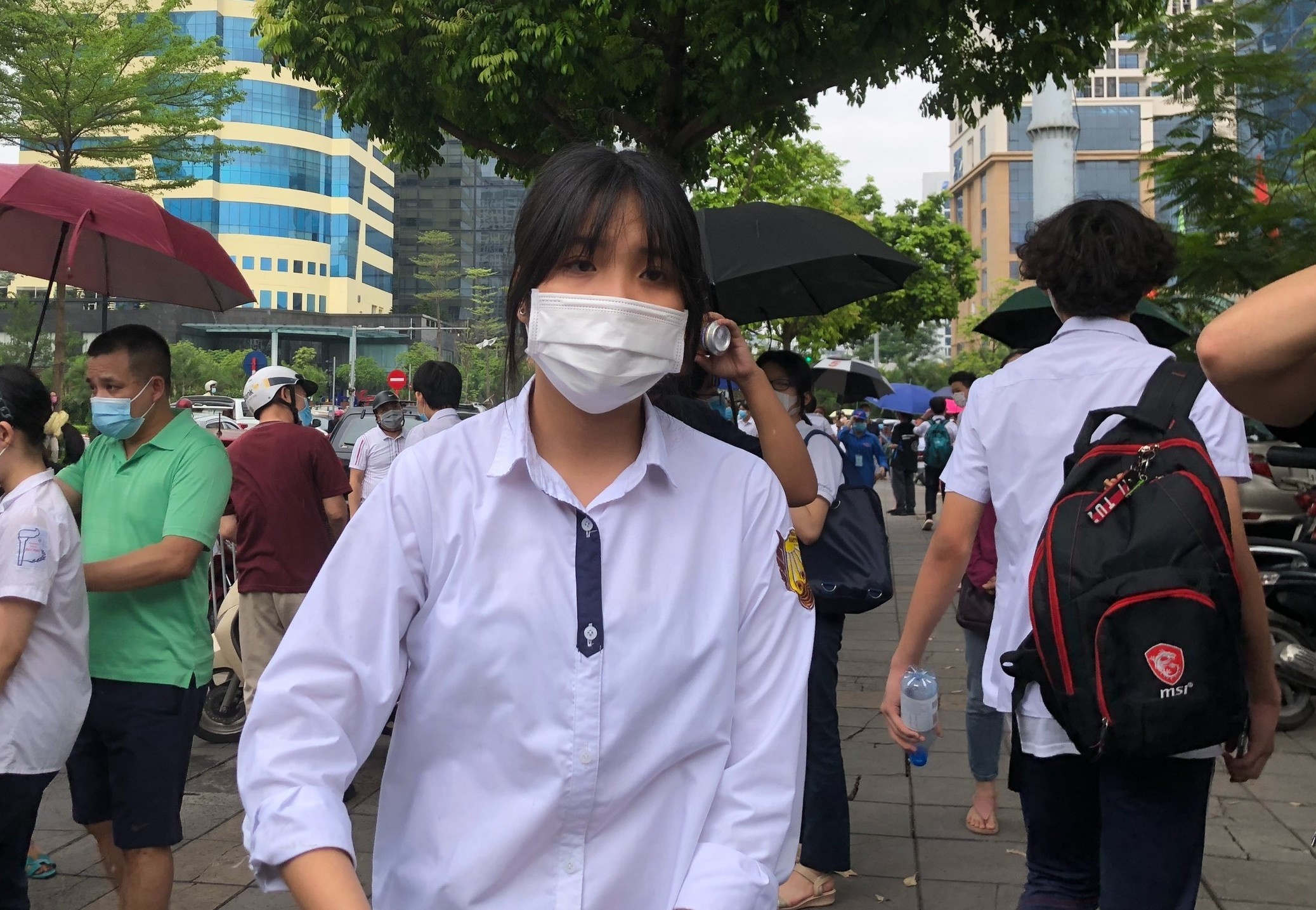 Goi y dap an mon Tieng Anh vao lop 10 o Ha Noi hinh anh