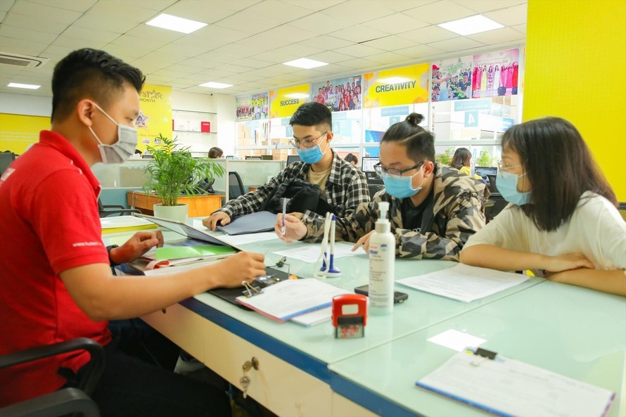 Diem chuan dai hoc 2021 tang anh 1