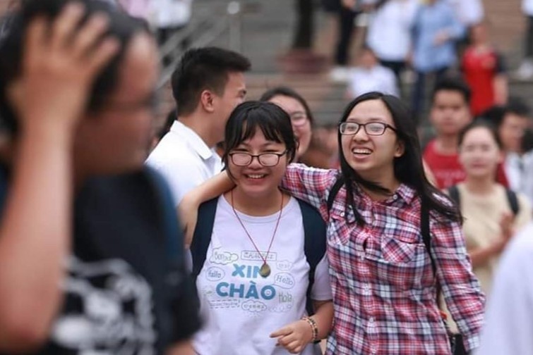 Ha Noi han che toi thieu tuyen sinh trai tuyen hinh anh