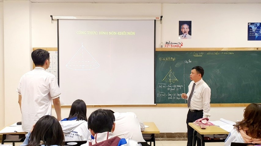 Khong tang hoc phi anh 1