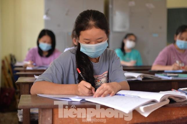 Thi sinh Nghe An duoc ho tro kinh phi test nhanh anh 1