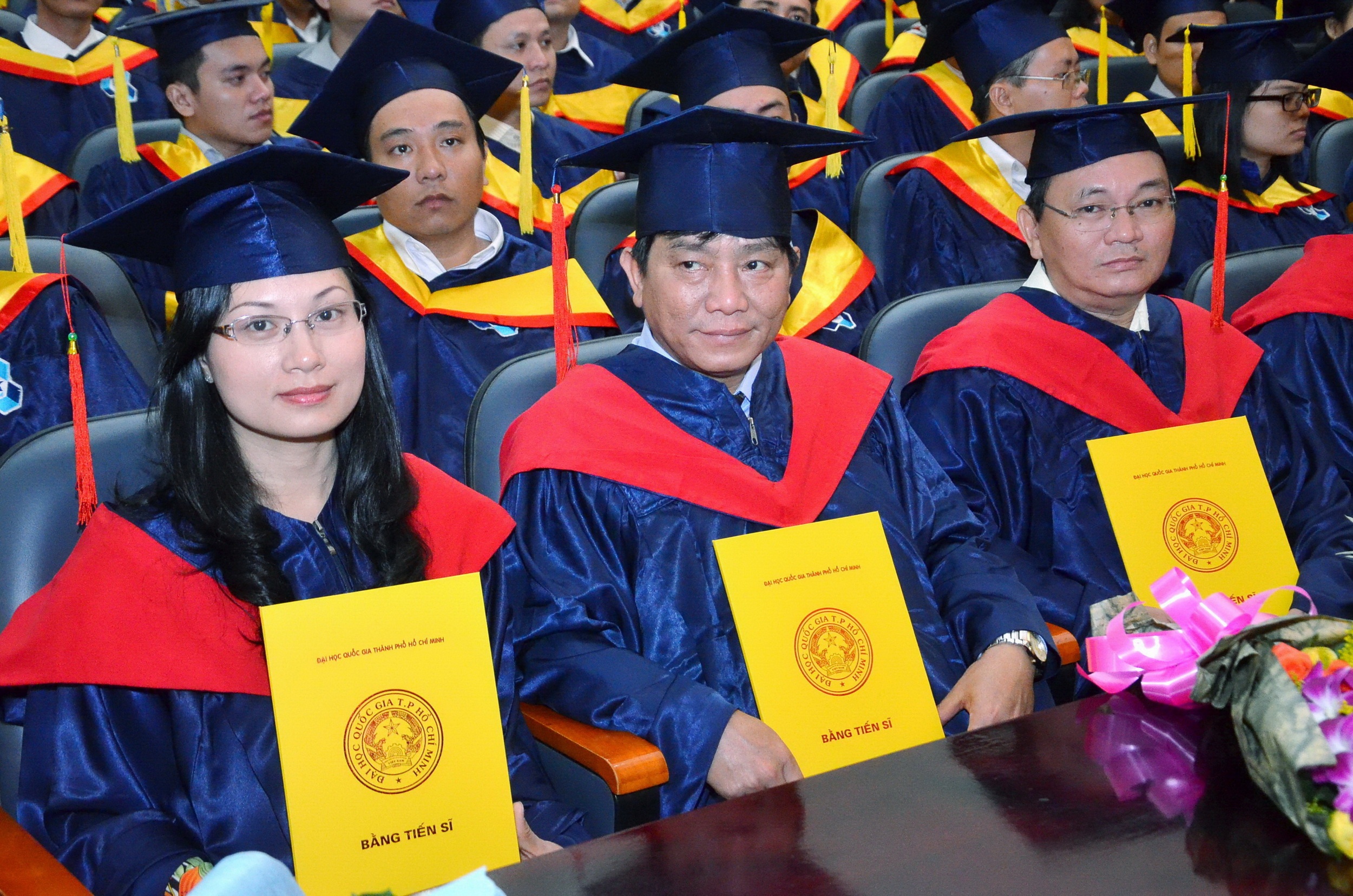 Dieu chinh quy che tuyen sinh tien si anh 2