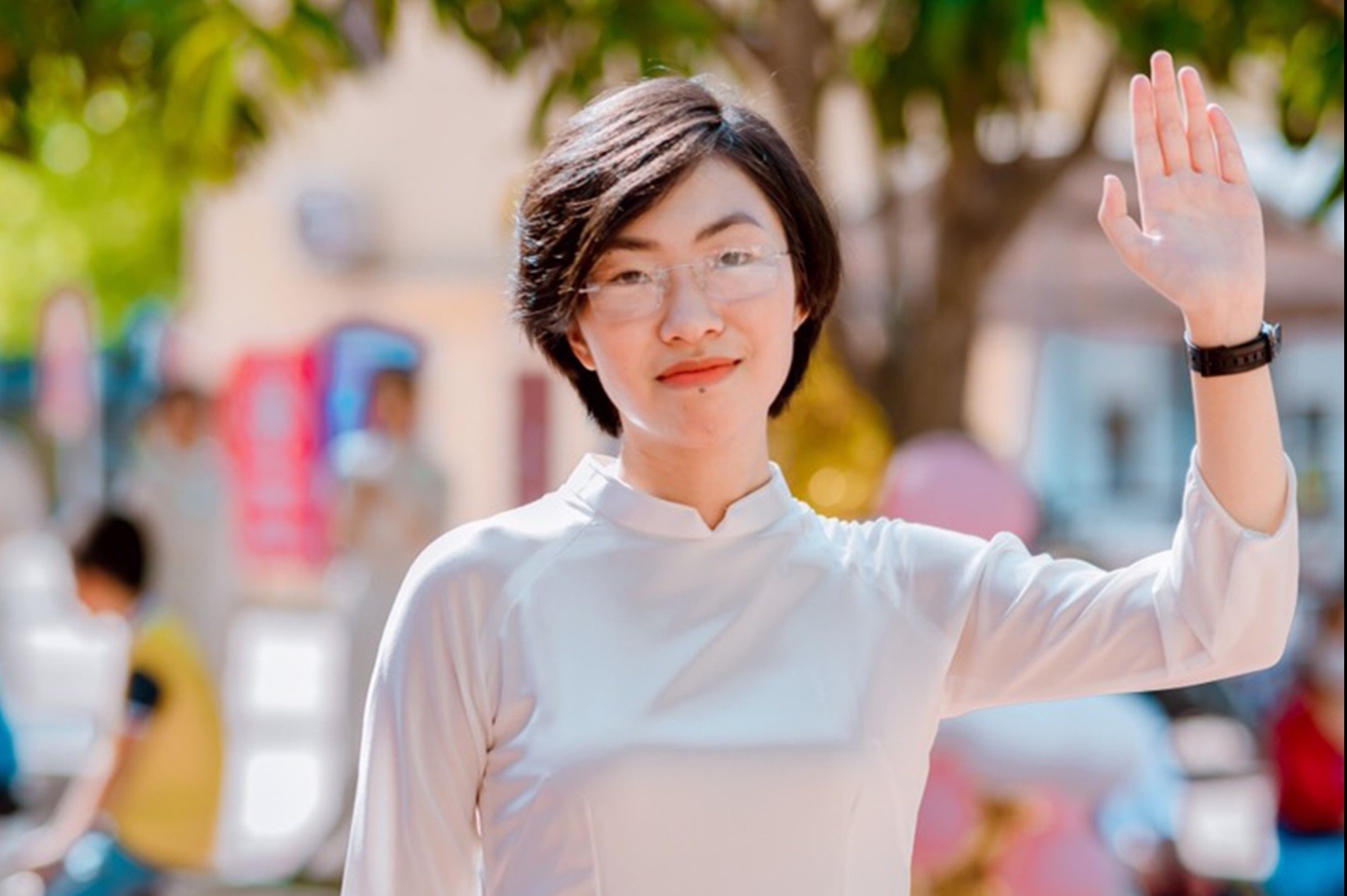 Cac thi sinh chung ket Olympia khong ap luc truoc ky thi tot nghiep hinh anh