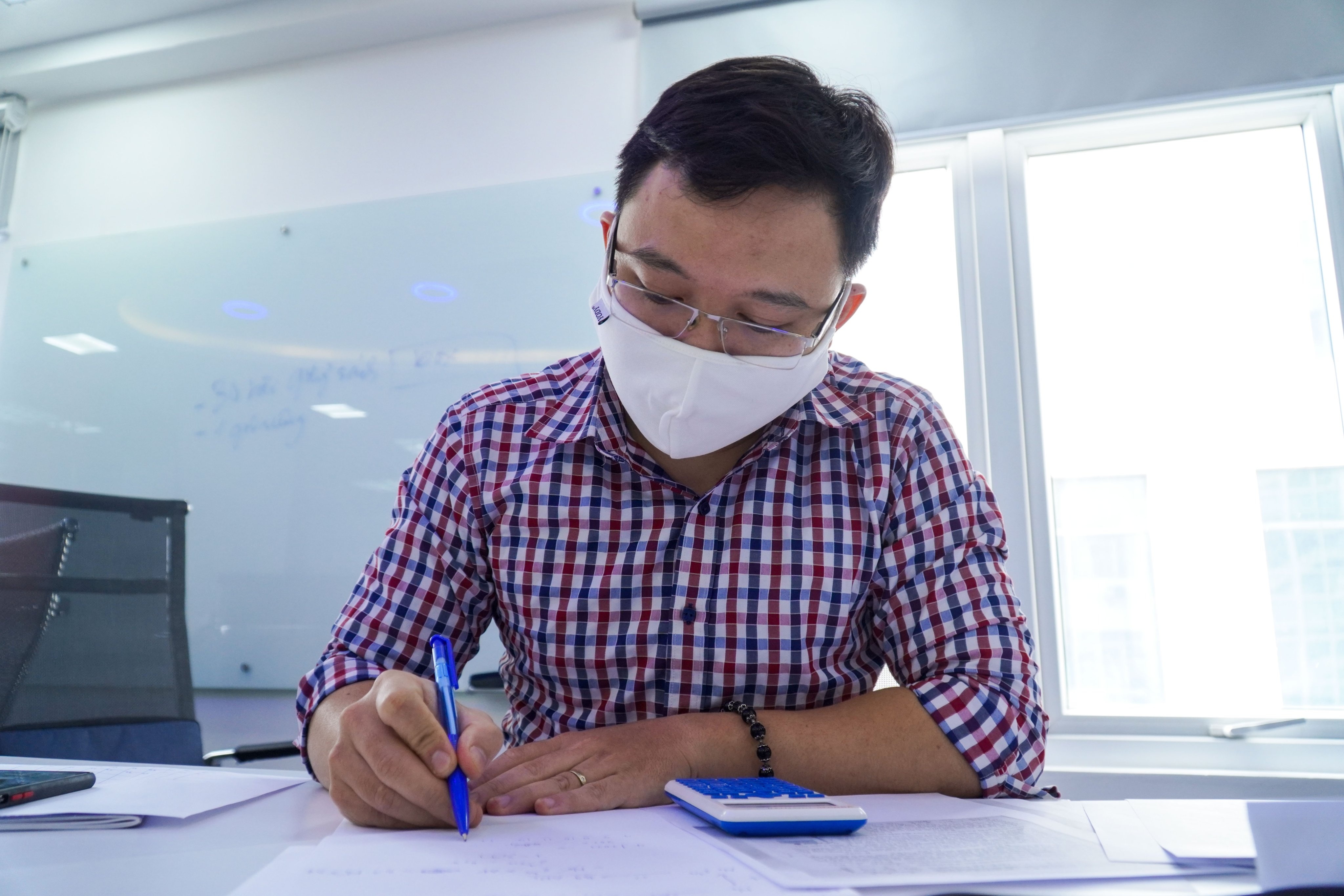 De thi va dap an mon Vat ly 2021 anh 1