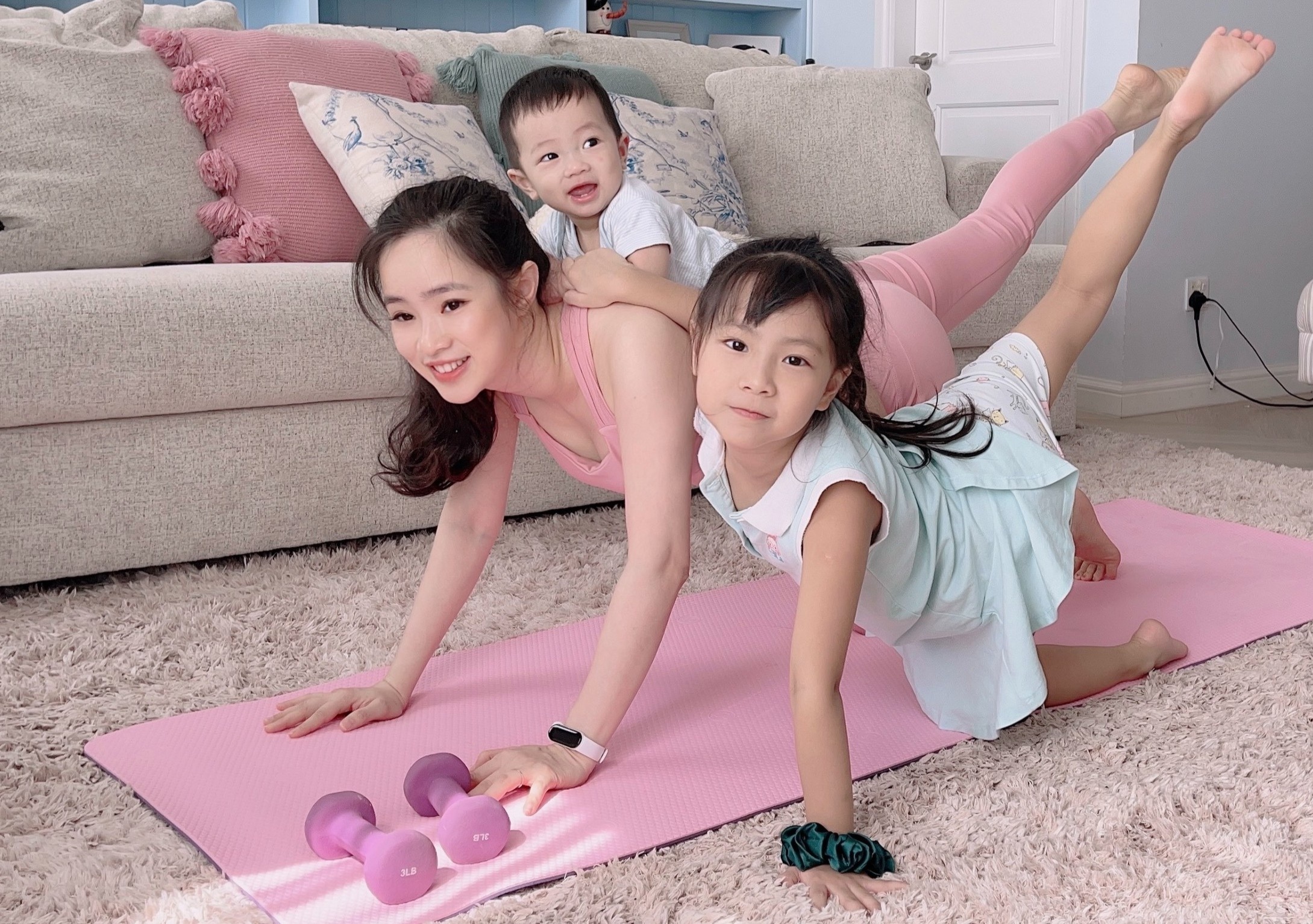 Cách chơi cùng con trong mùa dịch ảnh 2 Cach choi cung con trong mua dich anh 2