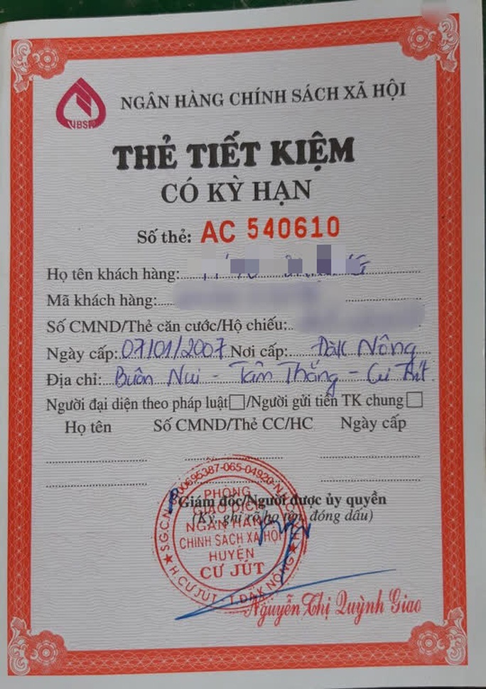 Cậu học trò nghèo bị giữ học bạ ảnh 1 Cau hoc tro ngheo bi giu hoc ba anh 1