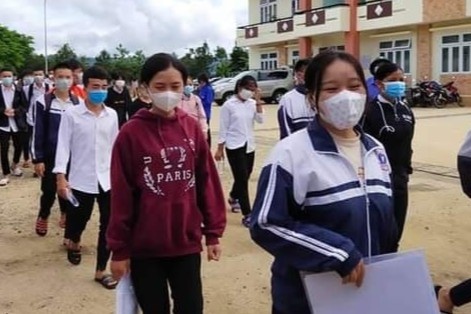 Dak Nong co bai thi Ngu van diem cao nhat la 9,25 hinh anh