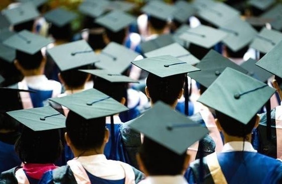 Dat niem tin vao chat luong dao tao tien si tai Viet Nam vao dau? hinh anh