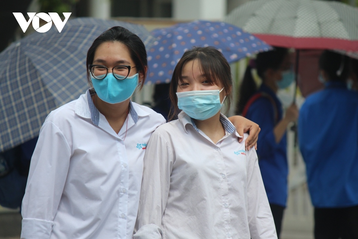 chênh lệch điểm thi và điểm học bạ ảnh 1 chenh lech diem thi va diem hoc ba anh 1