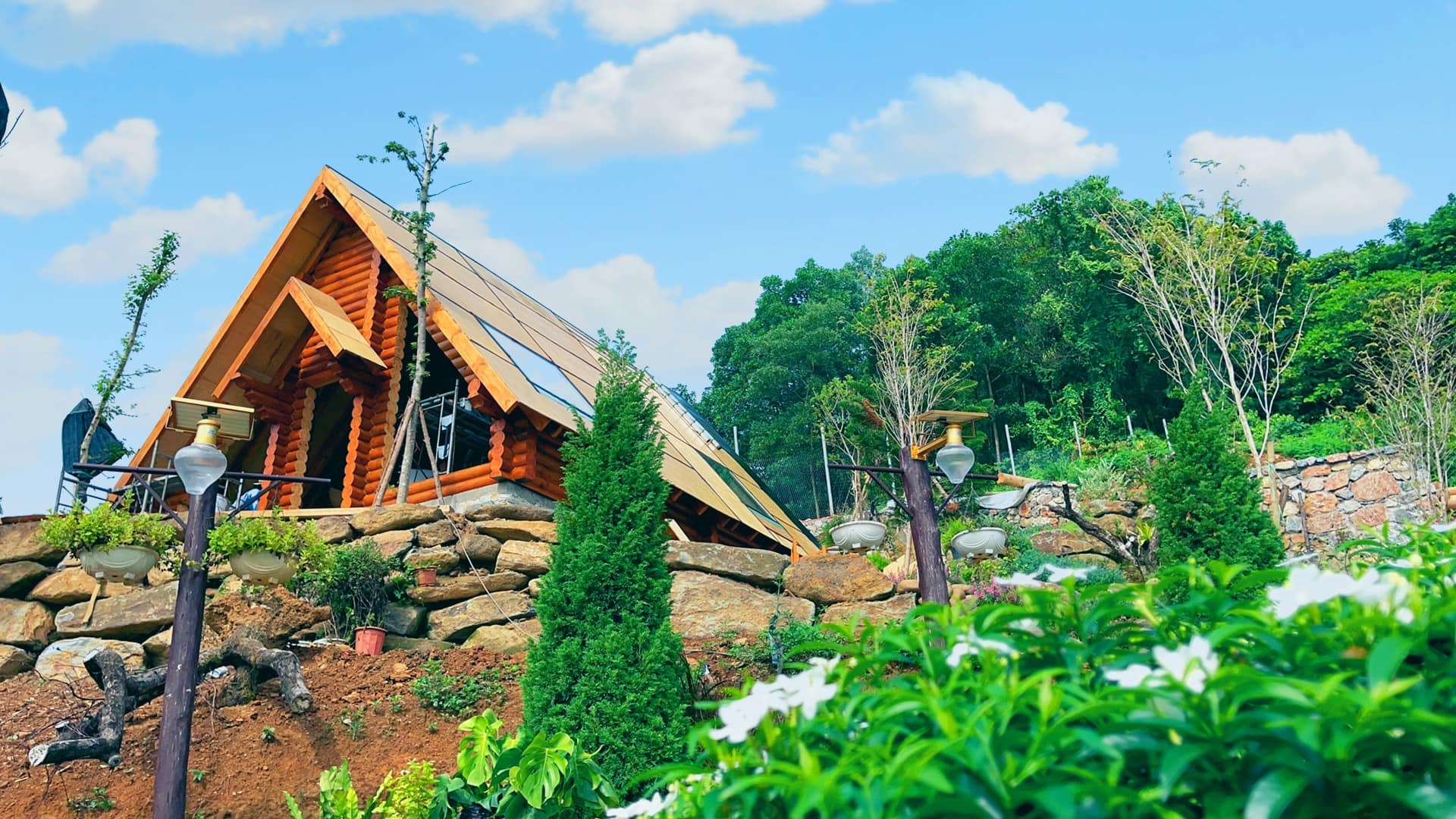 Cuoc song vui ve giua nui rung anh 5