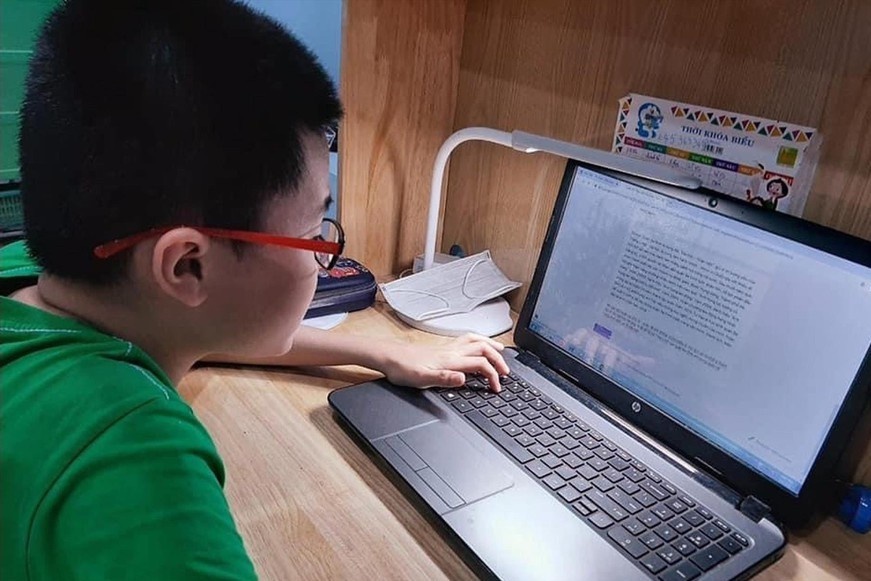 Ha Noi kiem tra hoc ky II truc tuyen truoc 10/8 hinh anh