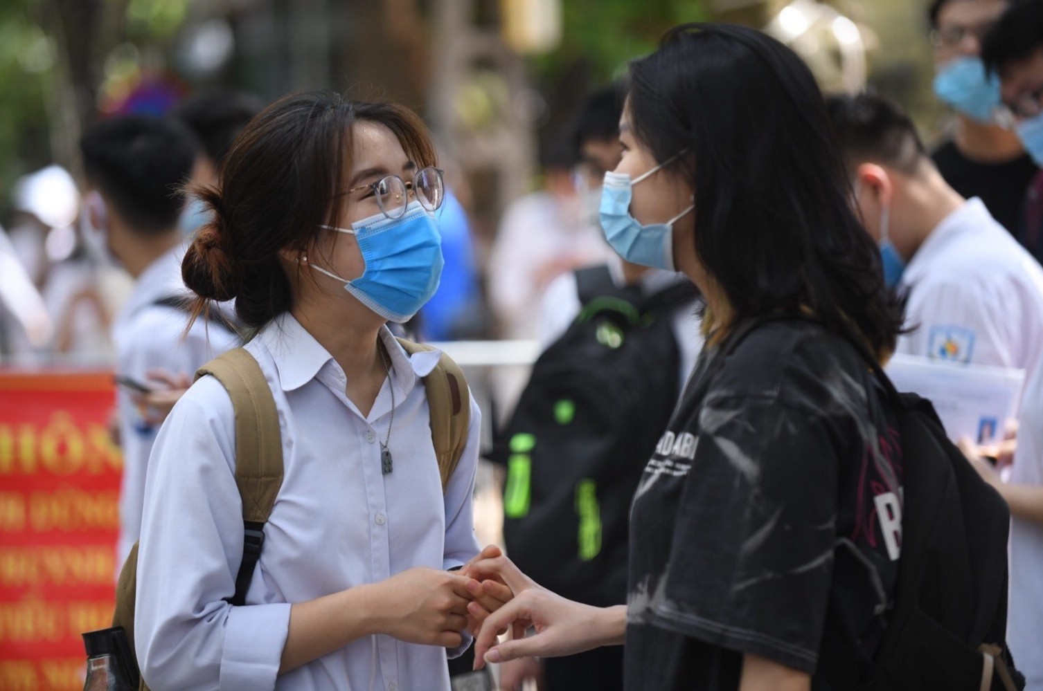 tra giay chung nhan tot nghiep qua duong buu dien anh 1