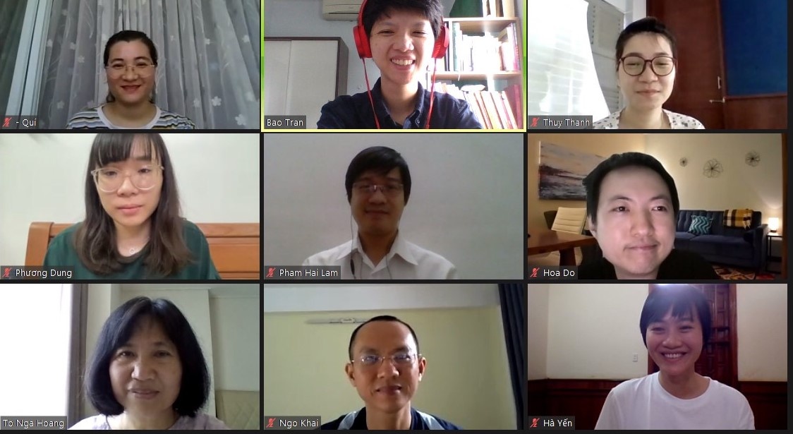 Cach cham soc con trong mua dich anh 2