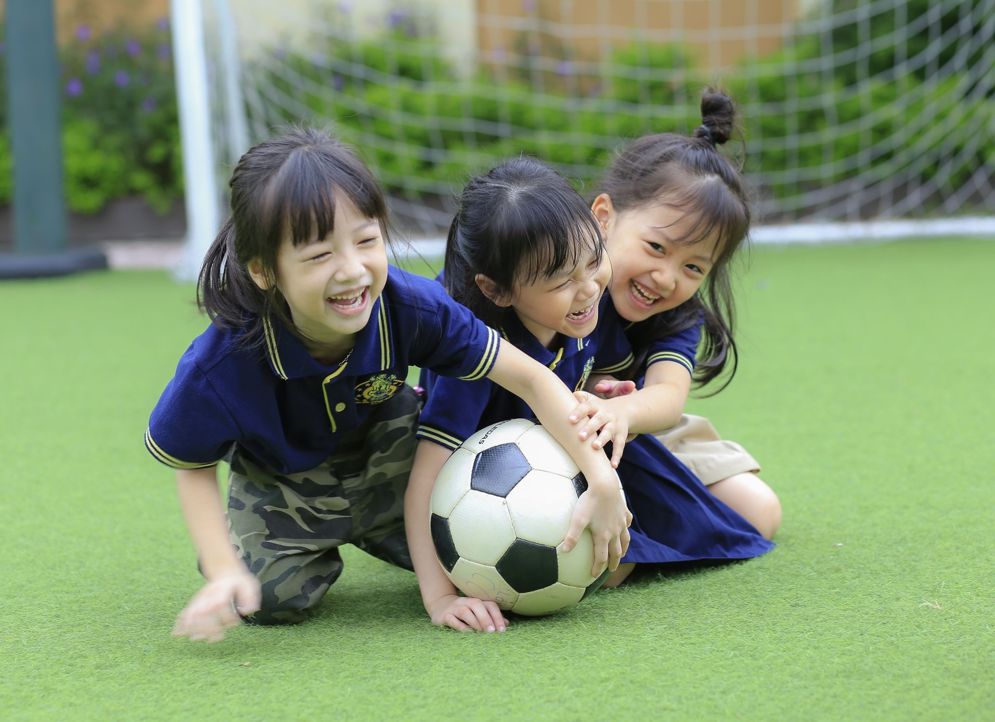 Hoc phi nam hoc 2021-2022 cua cac truong tieu hoc tu thuc anh 1